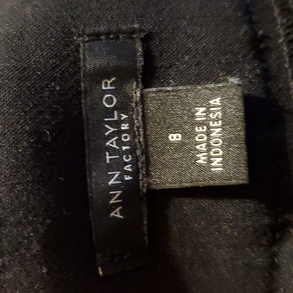 Ann Taylor Factory size 8 - Picture 3 of 4